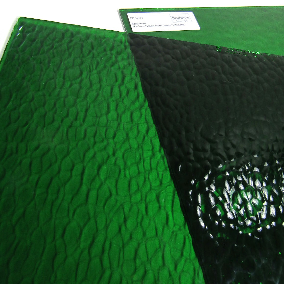  Bradstreet Glass Medium Green Hammered Stained Glass Sheet Spectrum 123H